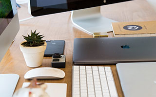 爱游戏综合娱乐-英超比赛中心理教练介入频次与球队表现关联，英超 主教练