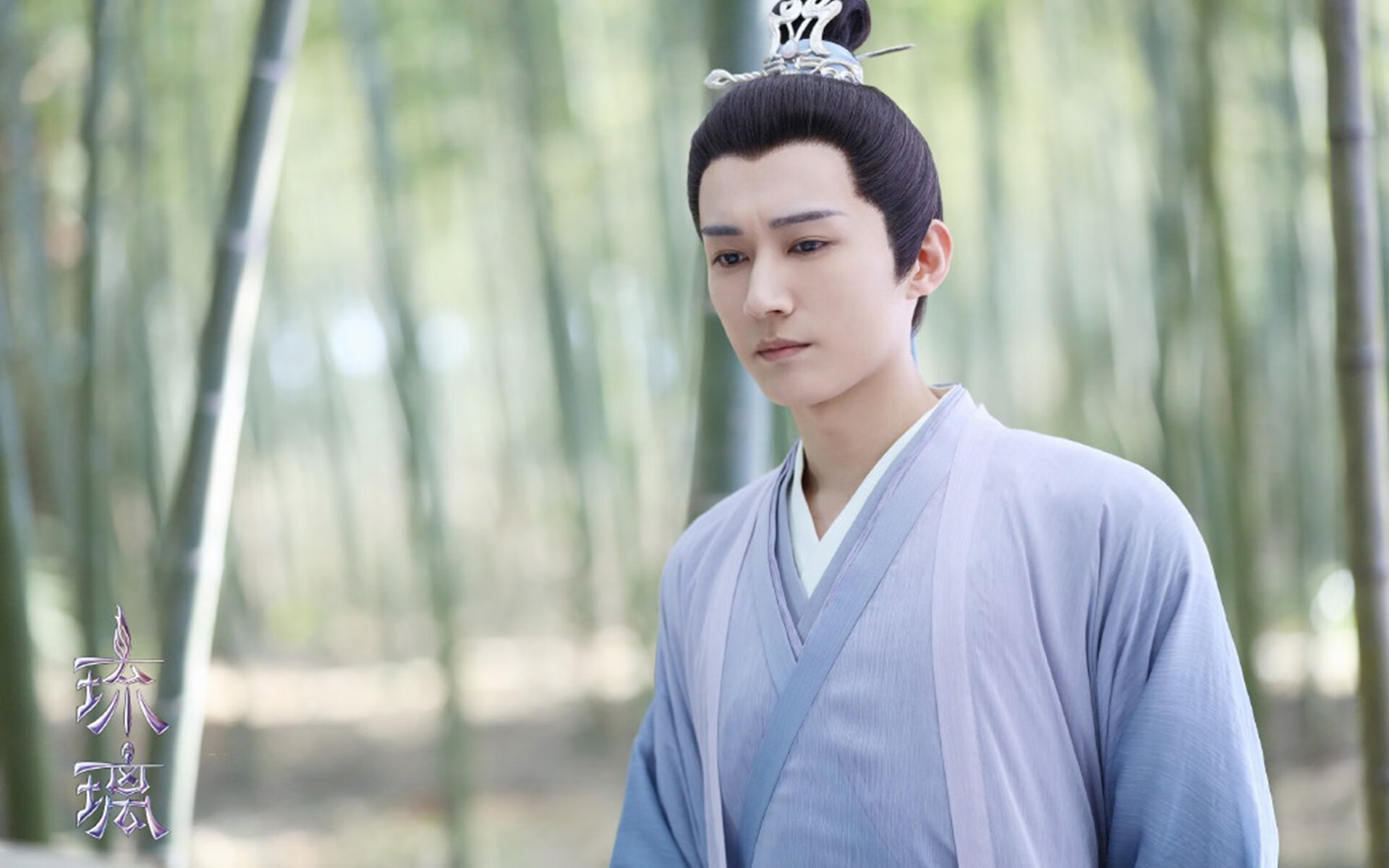 “沙滩排球：高新体育中心赛场激情四溢，冠军争夺激烈”