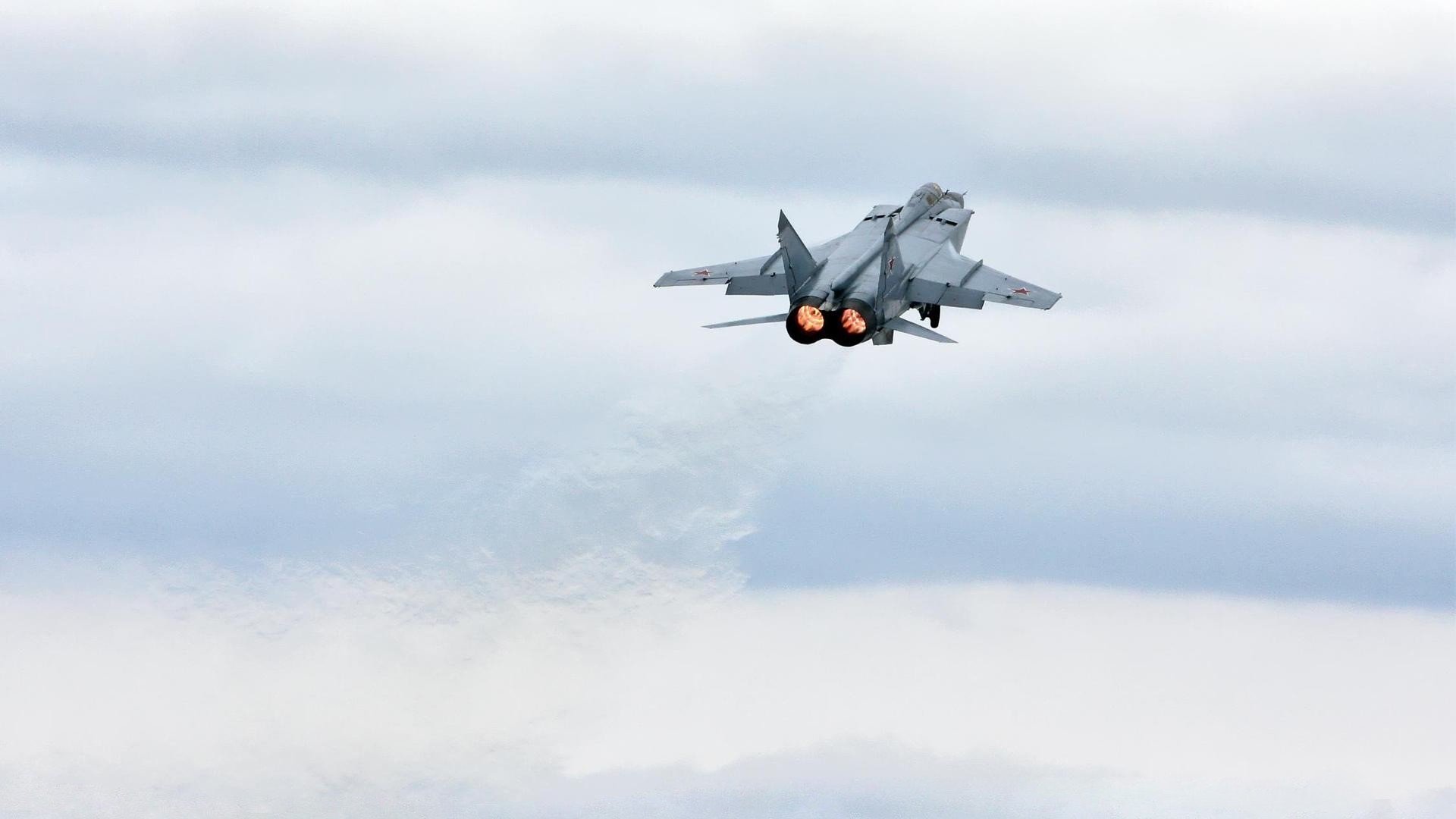 德甲高光时刻：开场即热，精彩谁与争锋，德甲出场纪录排行前20